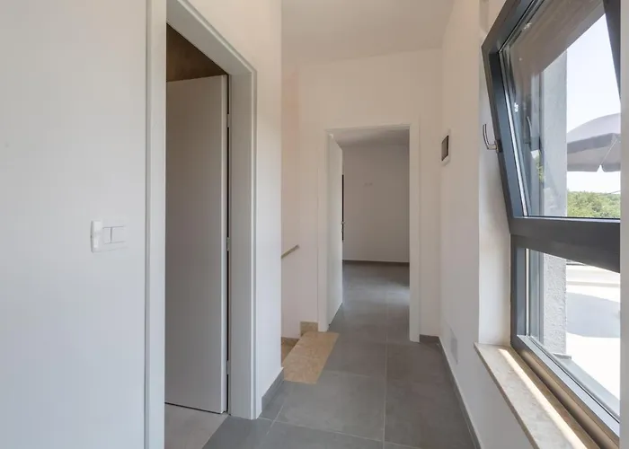 Luna Fiorini By Seeadria *