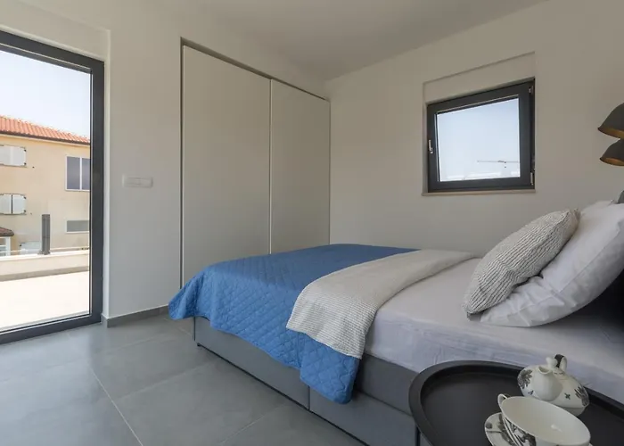 Luna Fiorini By Seeadria *